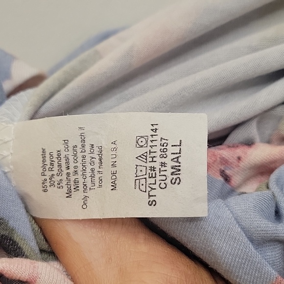 Hopley Floral Spaghetti Strap Tank Top With Knot on the Side Detail-S & L - Picture 10 of 14